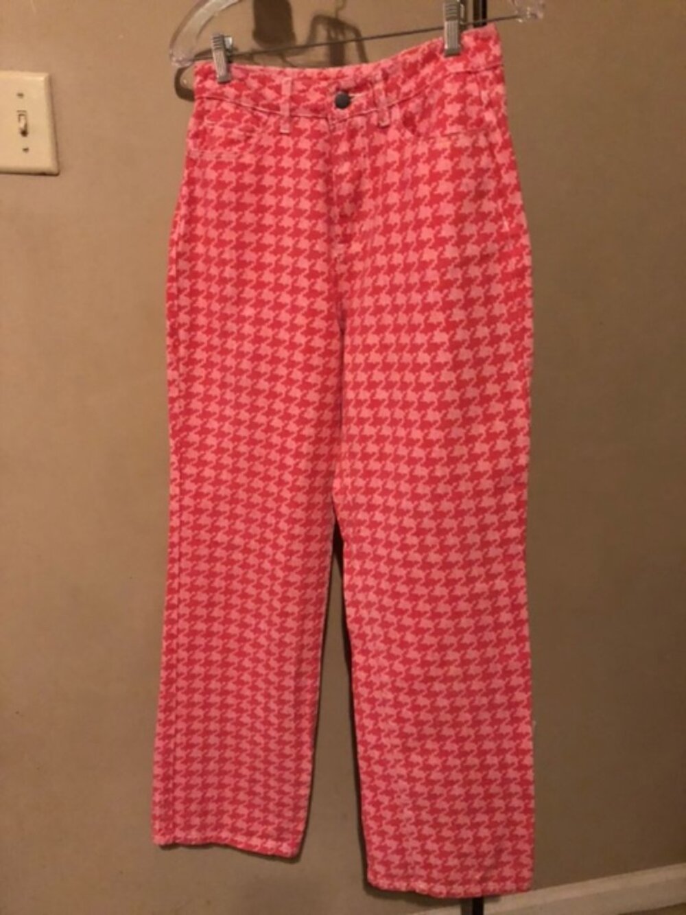 Womens Medium Shein Pink Houndstooth Jeans